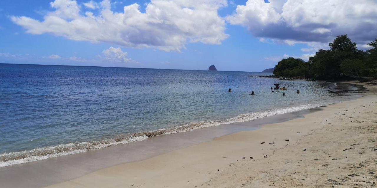 La Perle Piscine Et Plage Petite Vue Mer サント・リュス エクステリア 写真